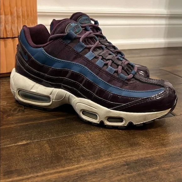 Nike Air Max 95 SE Port Wine / Space Blue - Picture 6 of 9
